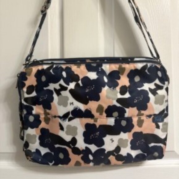 Lug-Delta 17" Laptop Case-Floral Multi-EUC - Picture 1 of 5